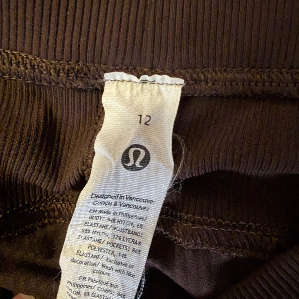 lululemon athletica Dark Gray Joggers - Picture 4 of 6